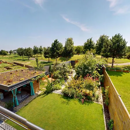 Вилла Golf & Relax, *